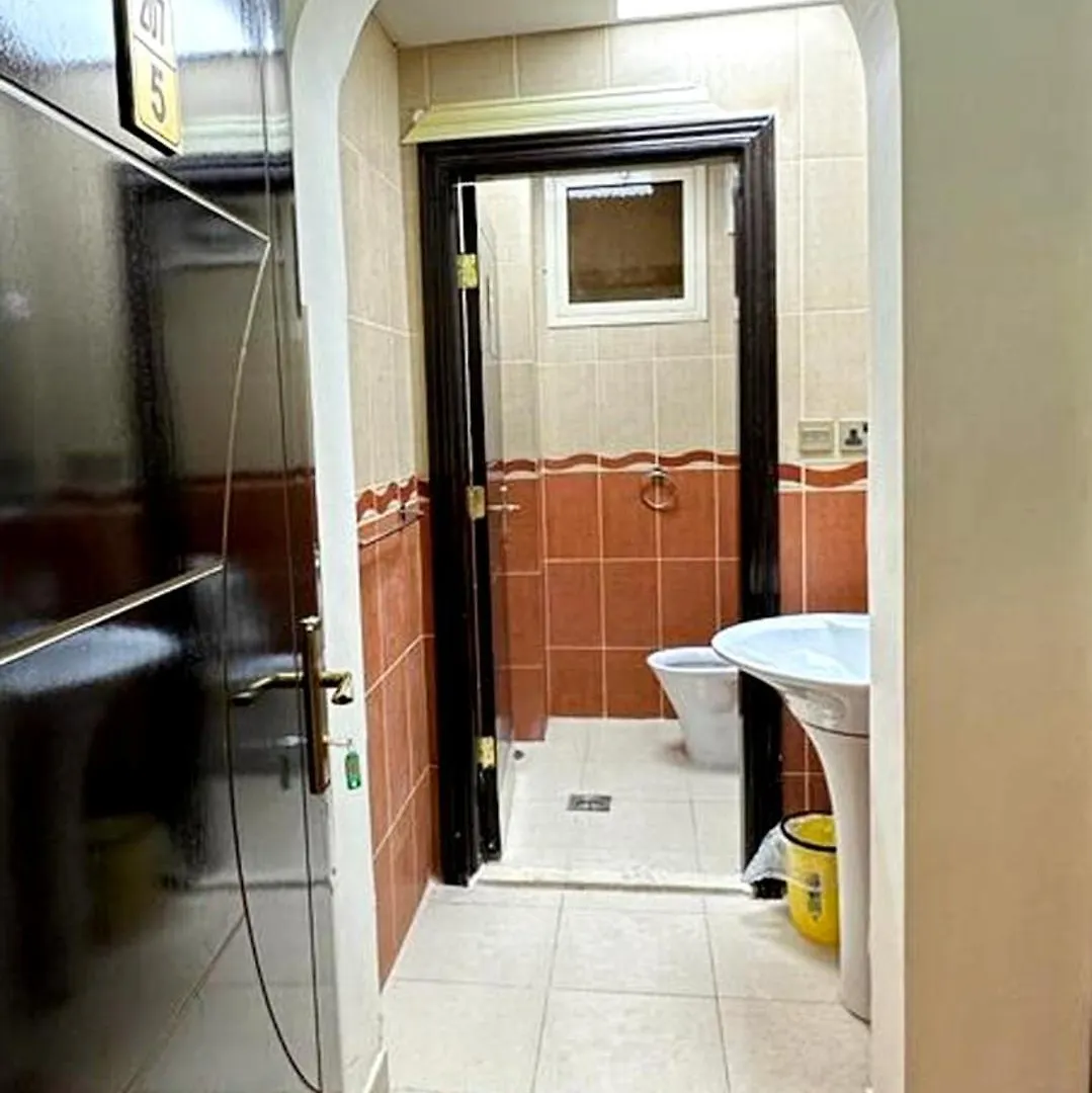 Al Asr Almasi Suite Apartments 메디나 0*,  사우디 아라비아