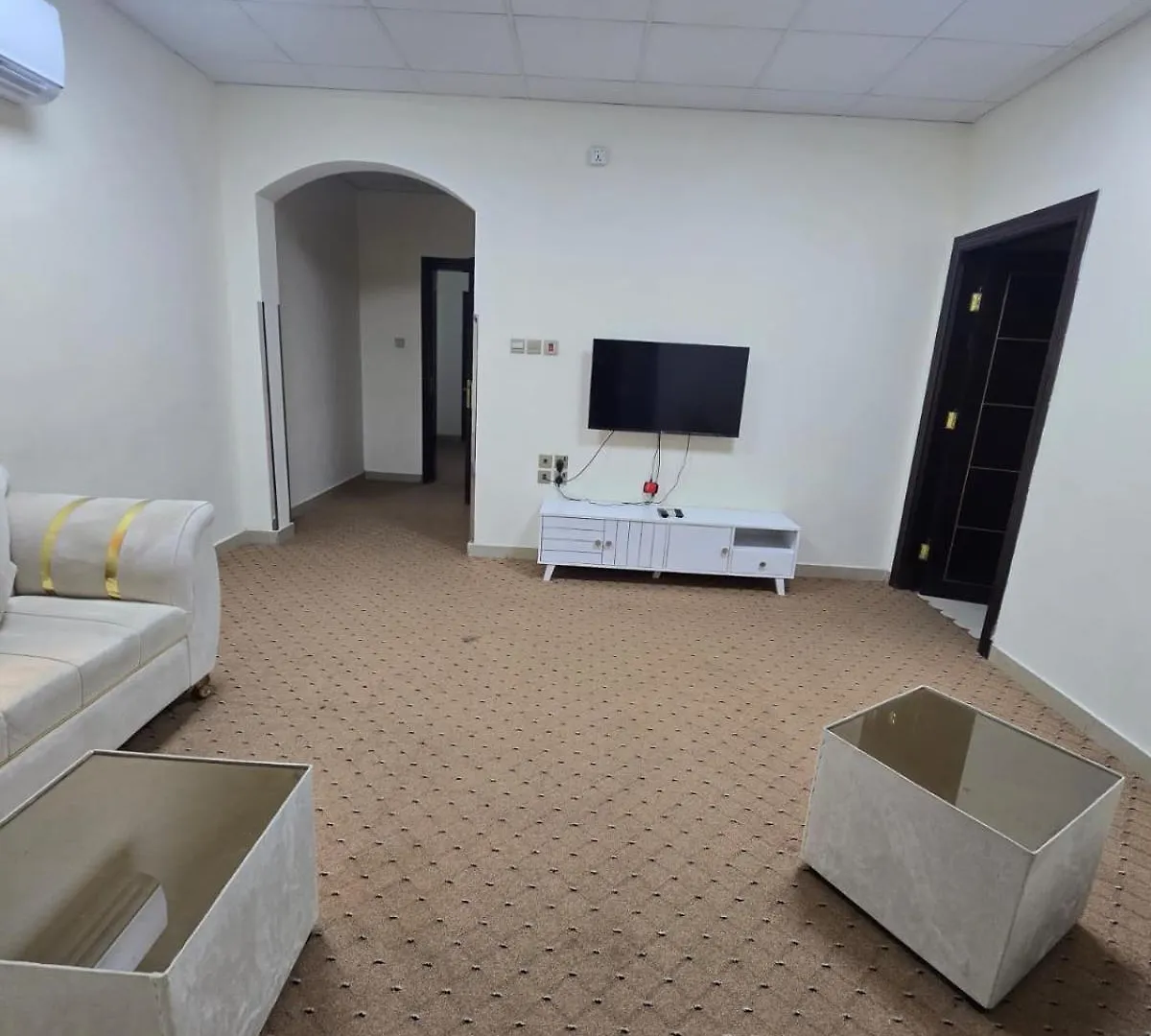 Al Asr Almasi Suite Apartments 메디나