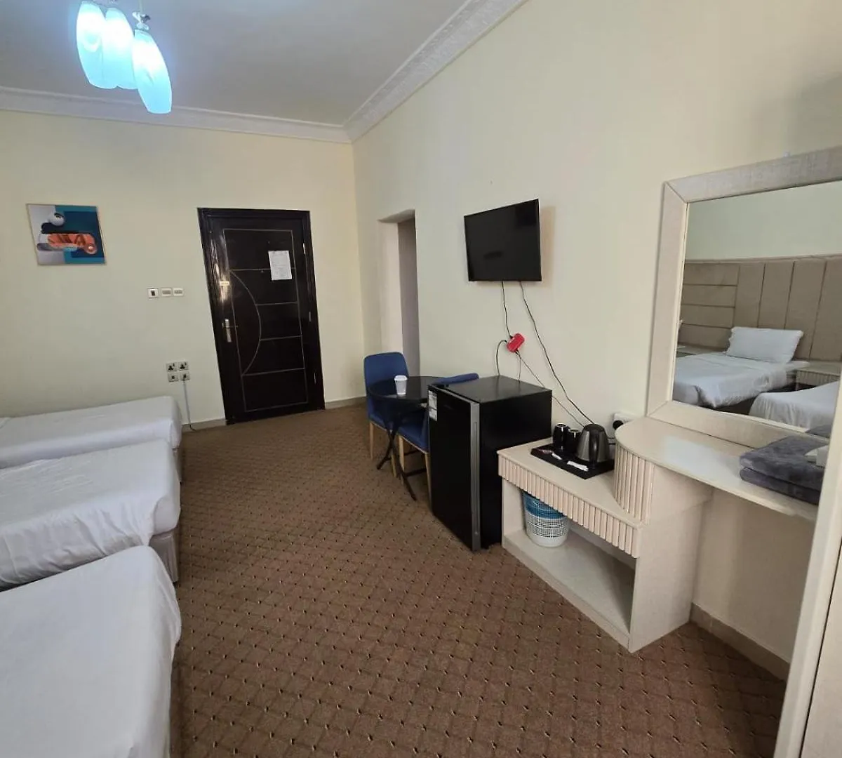 Al Asr Almasi Suite Apartments 메디나 사우디 아라비아
